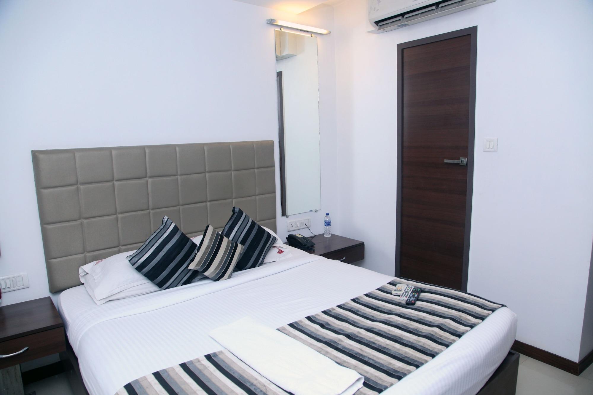 Hotel Concord Galaxy Мумбаи Экстерьер фото