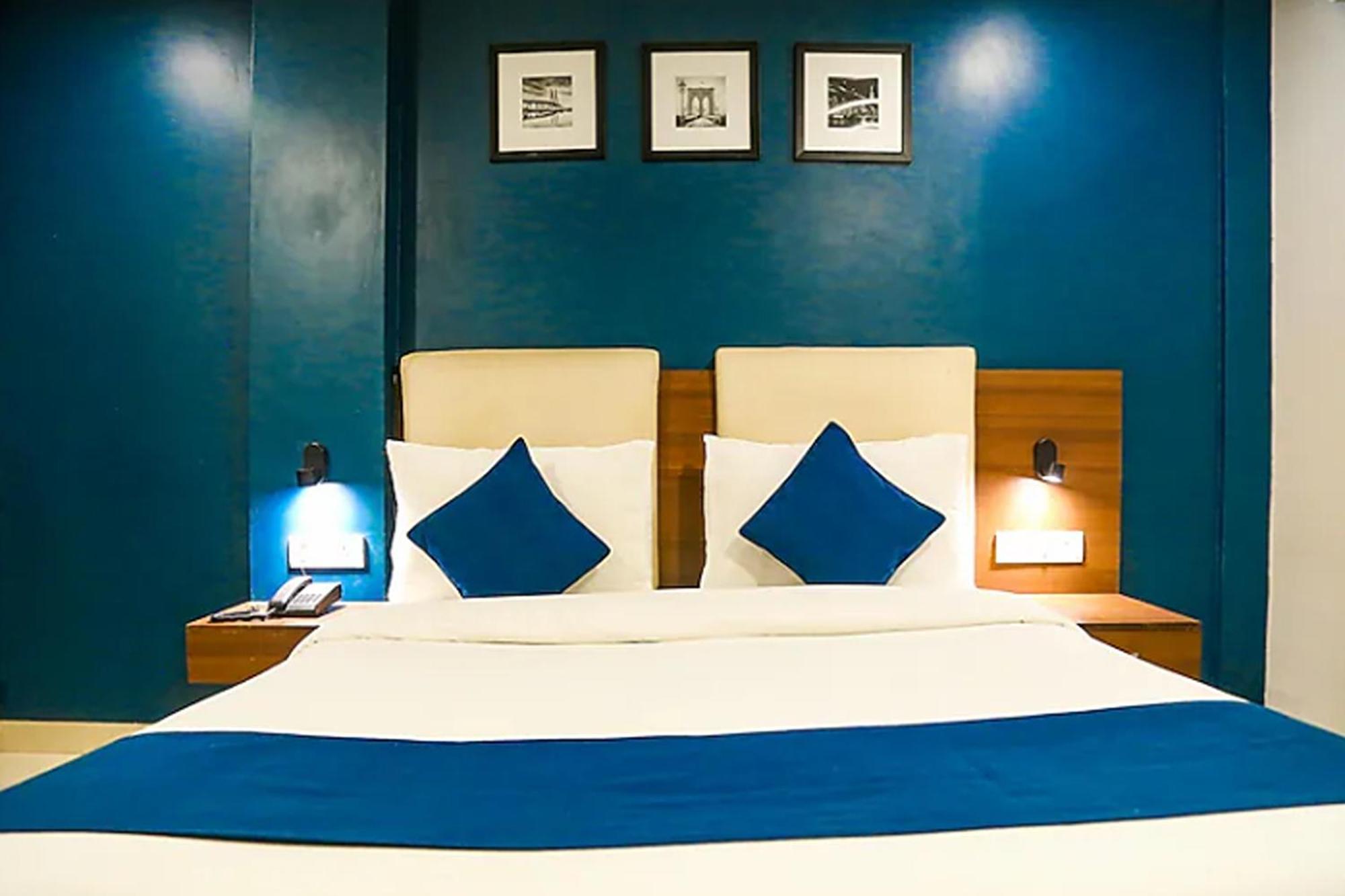 Hotel Concord Galaxy Мумбаи Экстерьер фото