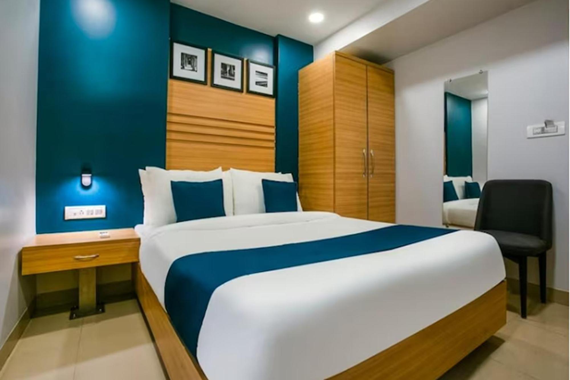 Hotel Concord Galaxy Мумбаи Экстерьер фото