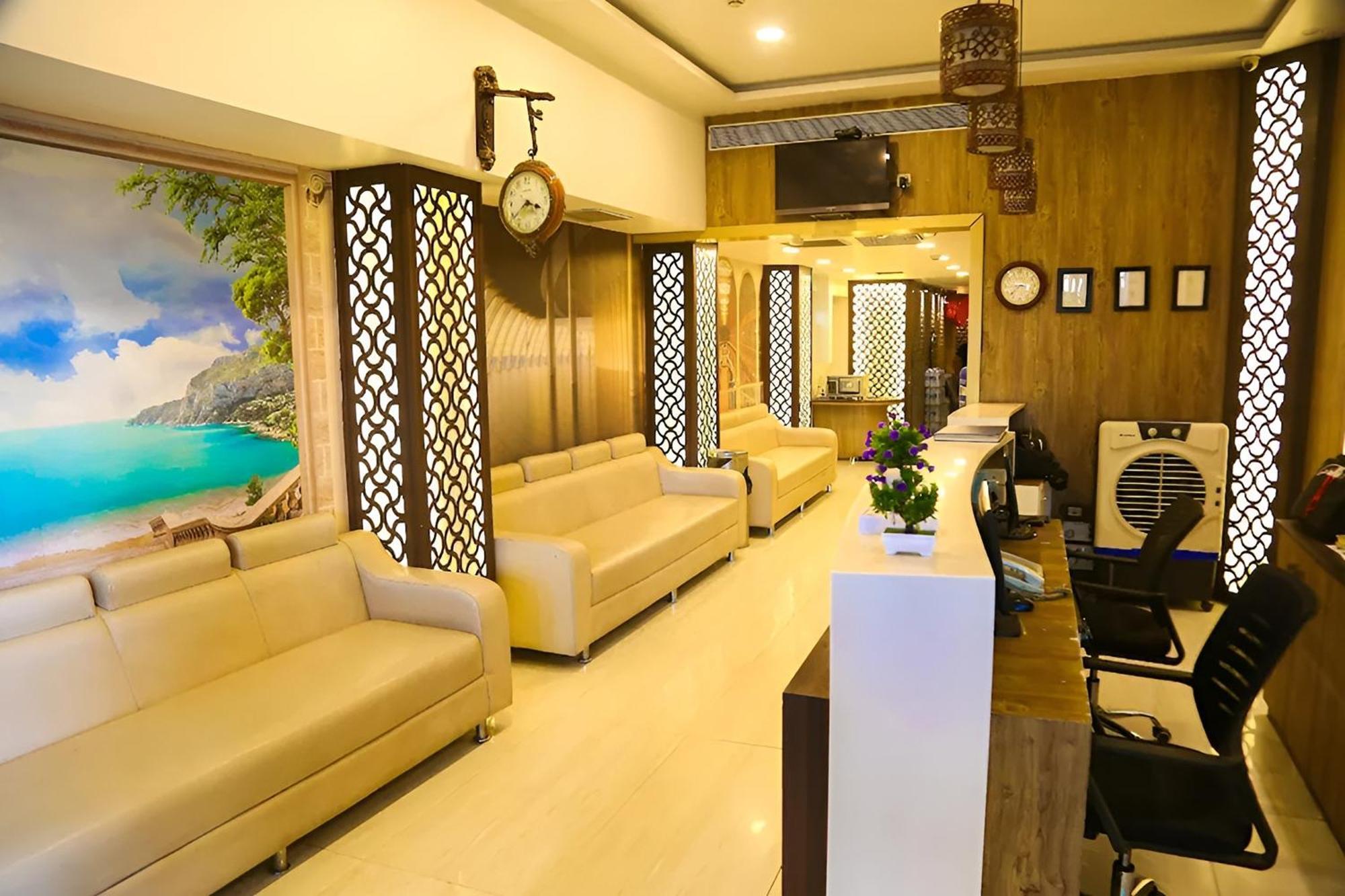 Hotel Concord Galaxy Мумбаи Экстерьер фото