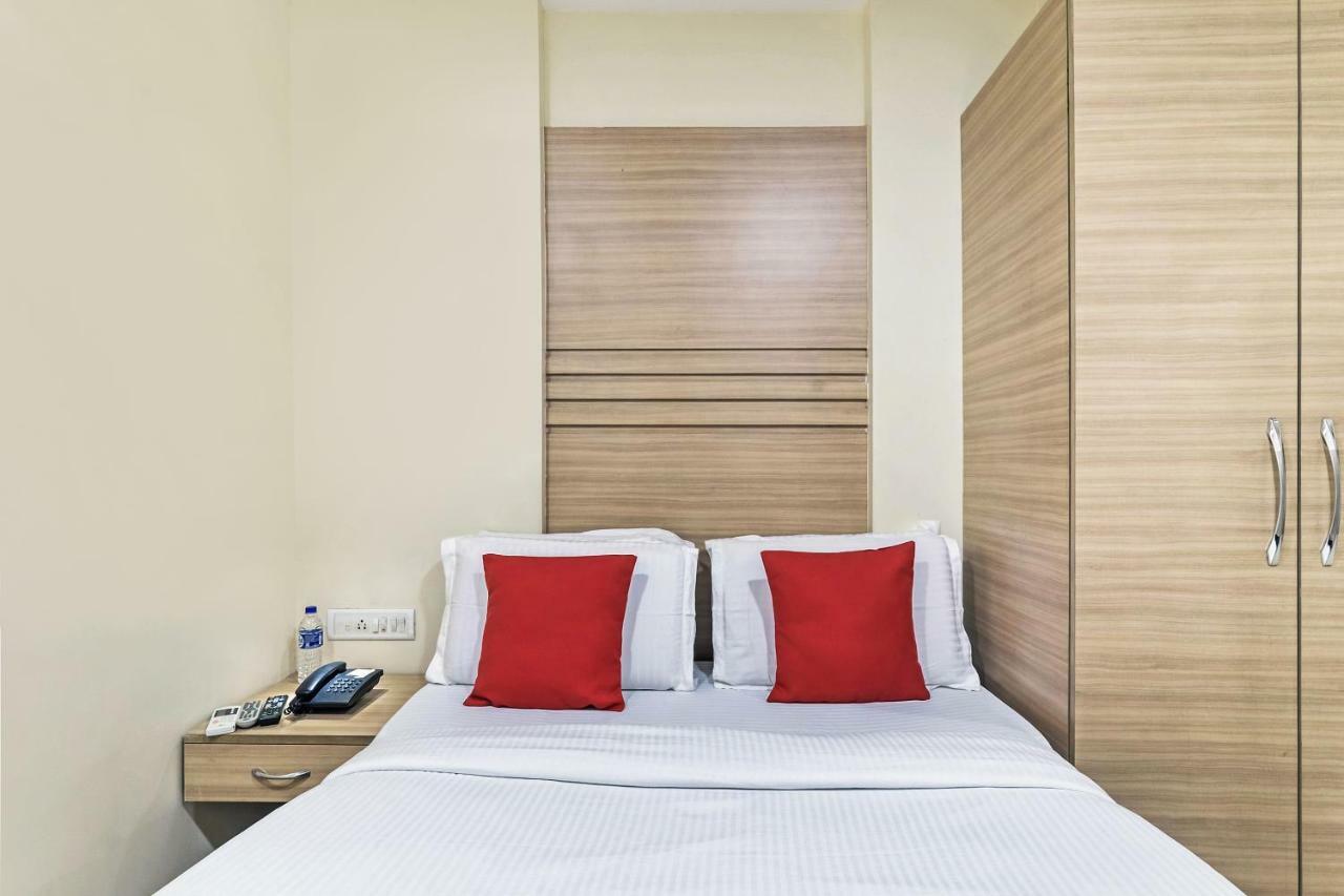 Hotel Concord Galaxy Мумбаи Экстерьер фото